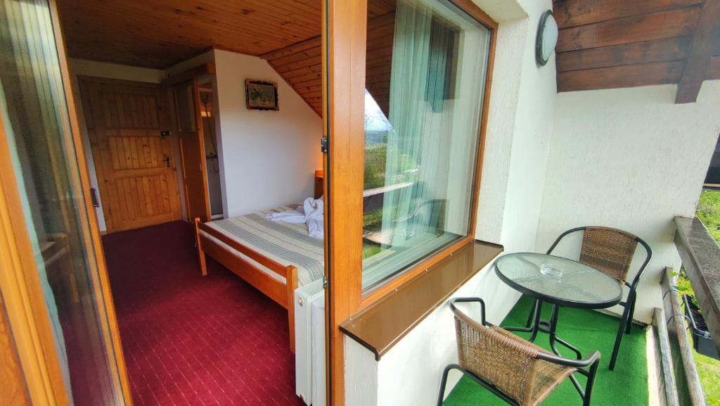 Cameră dublă Deluxe cu balcon – fotografia 2